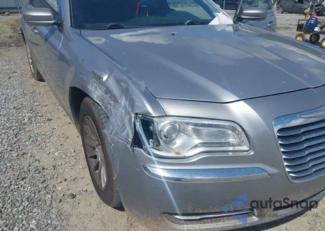 2014 Chrysler 300 из США, поврежденный, VIN 2C3CCAAG5EH118364